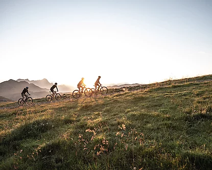 Gruppe beim Bike Urlaub in Saalbach Hinterglemm