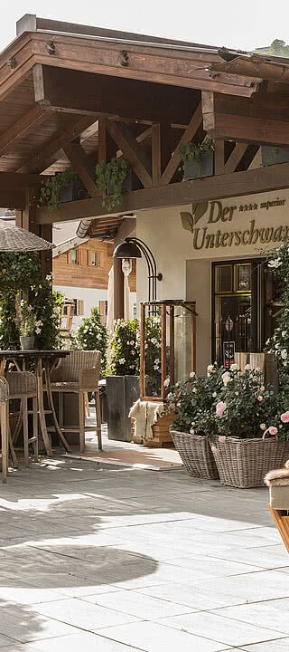 Entrance to the Hotel Unterschwarzachhof in Saalbach Hinterglemm