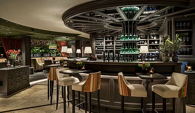 Die Apotheka Bar im Hotel Unterschwarzachhof Saalbach Hinterglemm